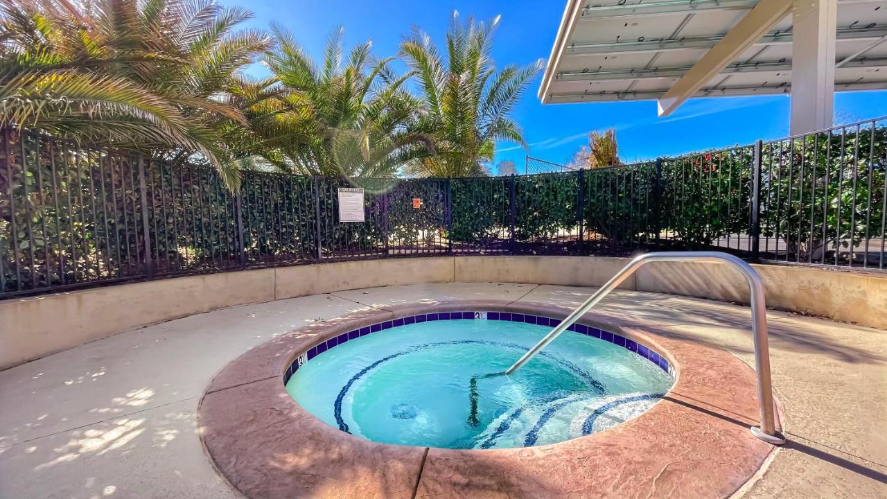 Sun Outdoors Central Coast Wine Country Paso Robles Exterior photo
