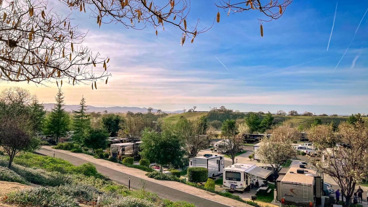 Sun Outdoors Central Coast Wine Country Paso Robles Exterior photo