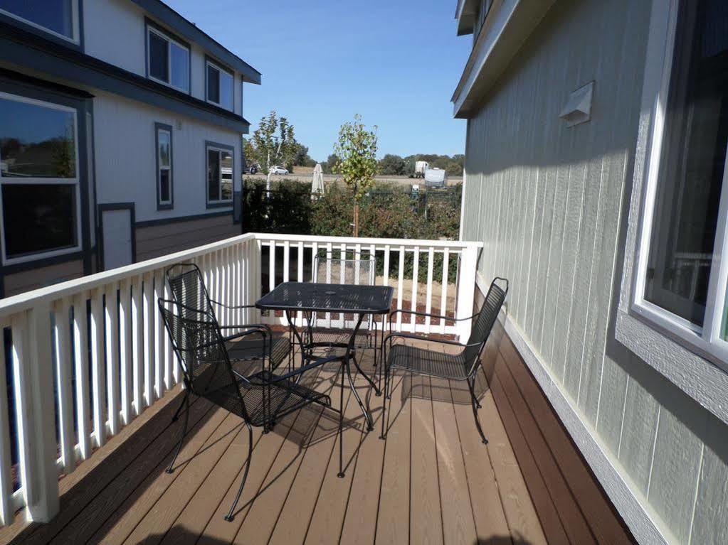 Sun Outdoors Central Coast Wine Country Paso Robles Exterior photo